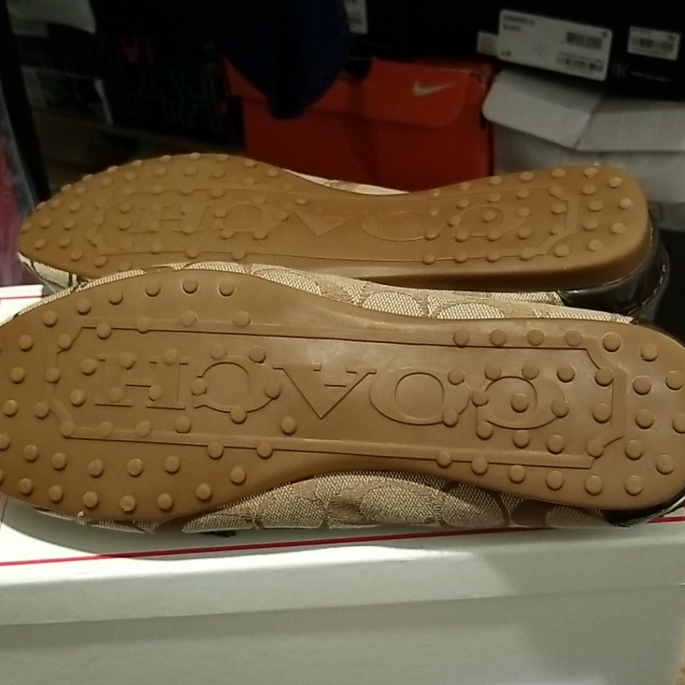 Shoes - Picture 3 of 3